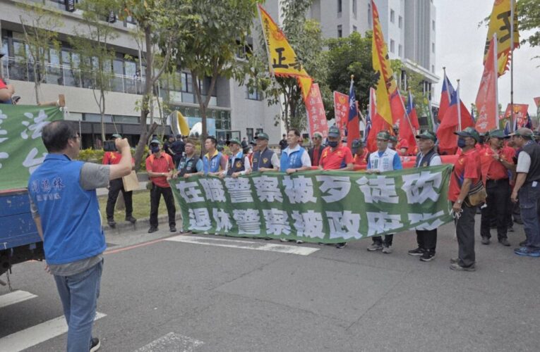 千名退警怒吼南辦！政府棄守軍警消、行政院竟帶頭違法　法案過關一年不編預算：還要誰替國家賣命？