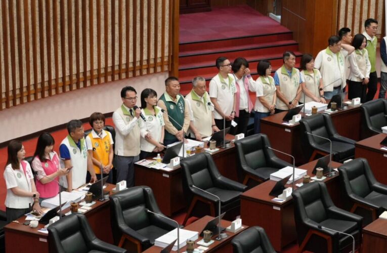 翡翠水庫發電費率爭議延燒　高雄藍綠議會黨團隔空交鋒能源政策與「南電北送」