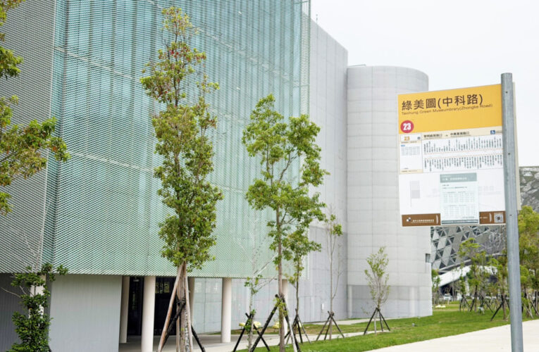 臺中最有書香味的公車！23路串起綠美圖到國資圖　漫遊文化新地標“看這裡”！