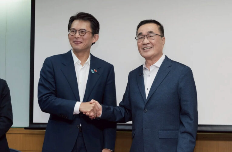 藍白協調新北市長定案　黃國昌全力站台李四川　民眾黨議員選情添火力