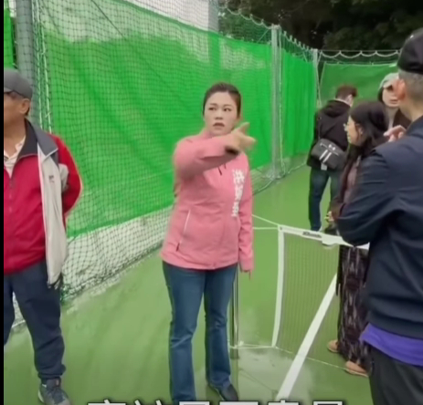 提升市民運動品質　洪婉臻成功爭取「華中匹克球場」設備全面升級