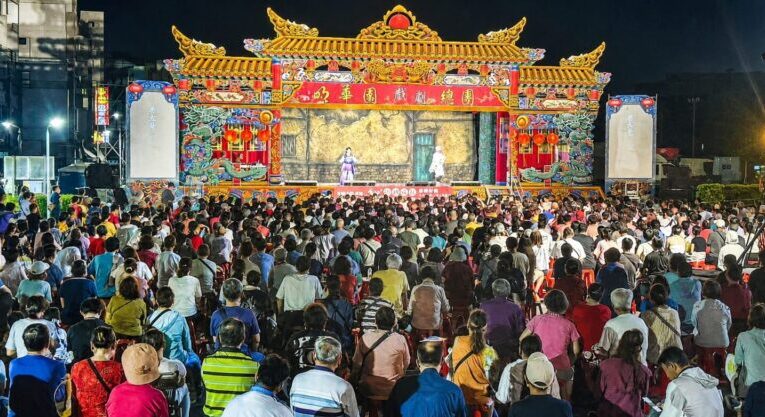 台塑企業邀明華園至高市仁武演出  吸引超過四十二萬人次觀賞
