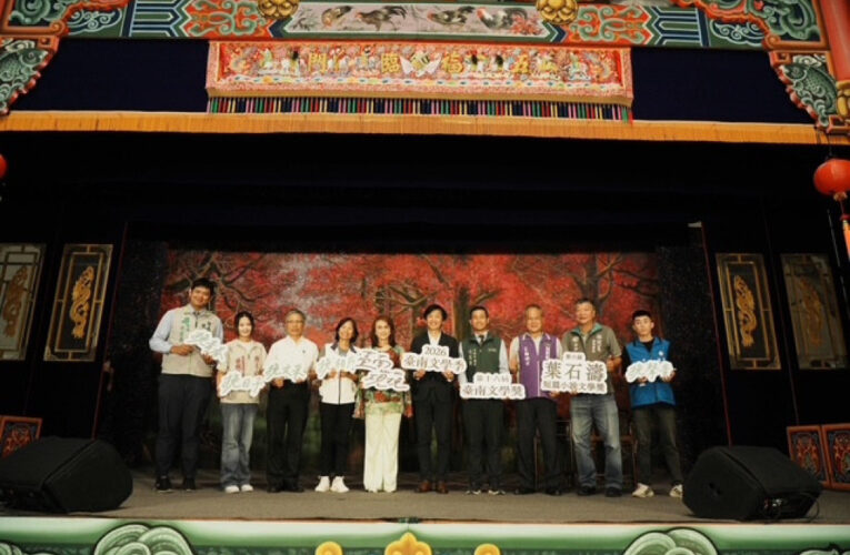 2026臺南文學季開幕　孫翠鳳以「挽聲音」帶領走讀城市文化