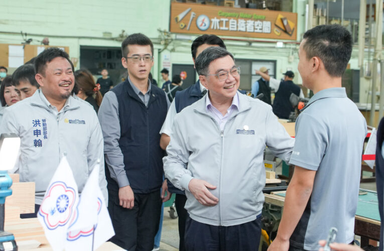 行政院院長卓榮泰訪視第48屆國際技能競賽國手及培訓團隊