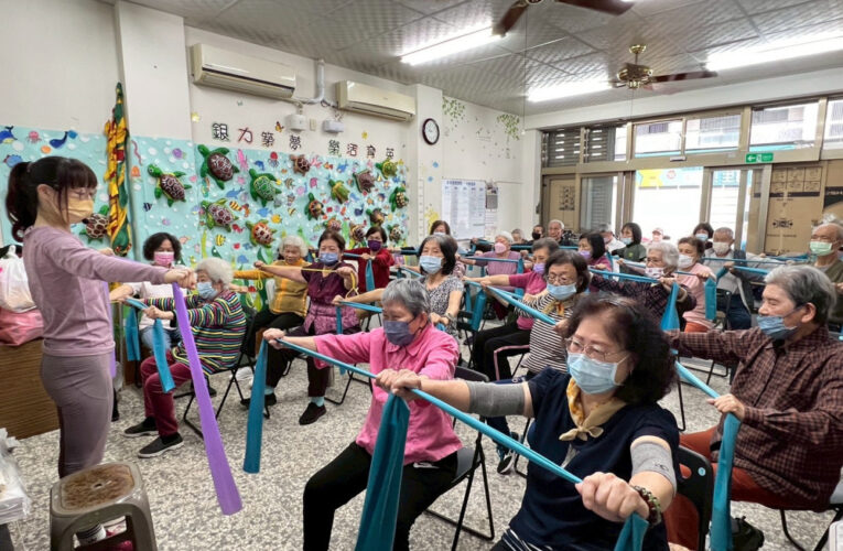 嘉榮健康動起來！強化社區榮民眷及長者健康肌力
