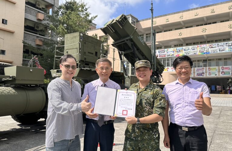 國立竹山高中多元跨域活動歡送第60屆畢業生　成年禮暨歡送畢業生園遊會