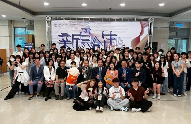 世新傳管畢展《新頁創生 Ctrl+N》登場　23組學生用AI與創意開啟未來新篇章