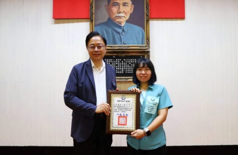 桃園郵局成功攔阻假投資詐騙案保住民眾積蓄　獲張善政公開表揚　