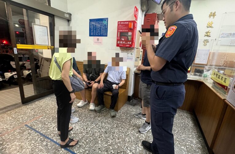「暖警」守護不間斷　失智老翁迷途街頭平安返家