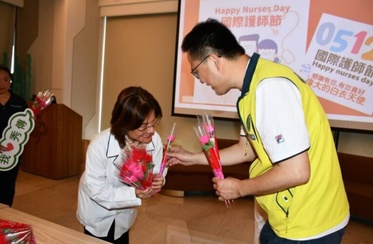 5月12國際護師節前夕　彰化市贈香皂花感謝護理人員辛勞