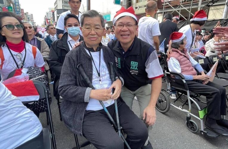 蕭萬長慨捐「政治獻金」支持張啓楷　張啓楷：以專業治理延續黃敏惠施政成果