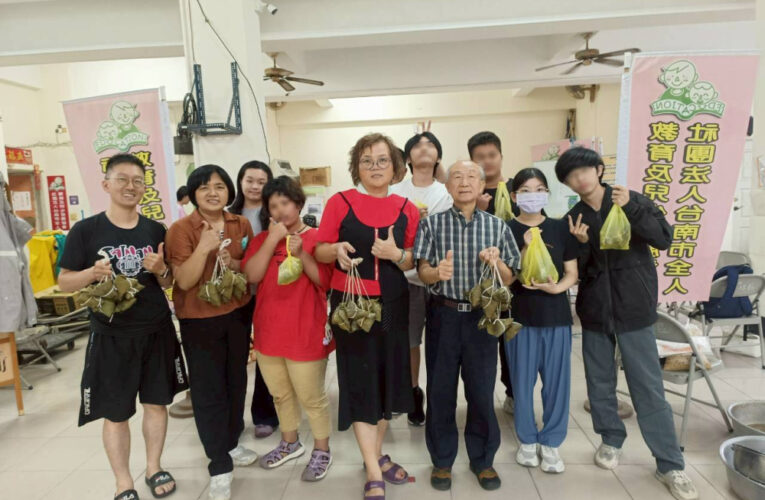 兒少協會帶領青少年體驗傳統文化 端午綁粽累積經驗