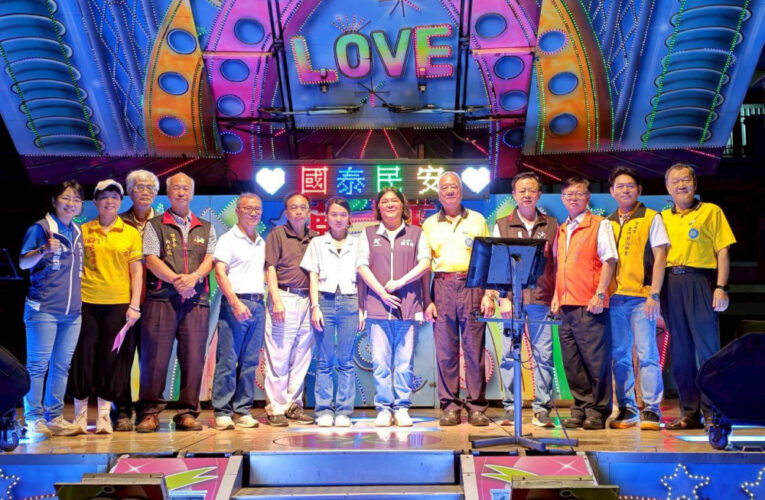 浯島城隍設醮酬神 旅台7金門鄉親謝城隍 楊維居榮任新爐主 