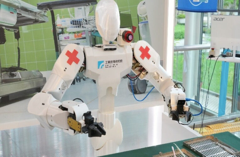臺南智慧機器人驗證場域進駐新營醫護理之家 打造全天候安心醫療照護