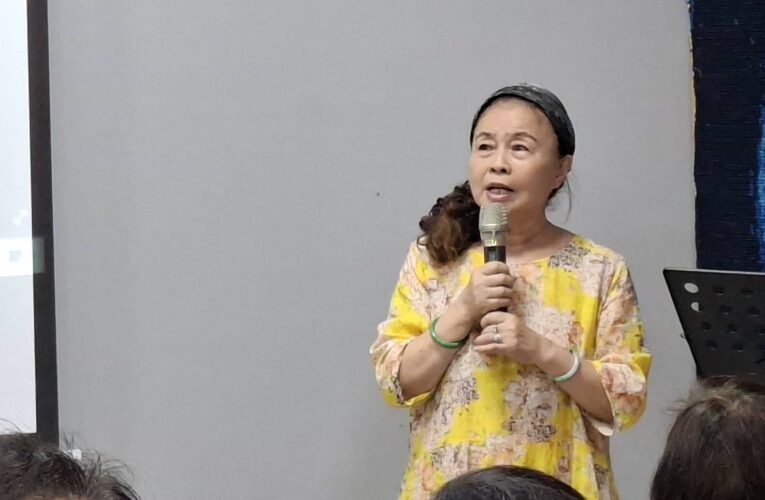 劉戀藝術空間舉辦介質之境展覽   　藝術家羅彩琴、馮斯蒂與溫志榮MR藝術相遇