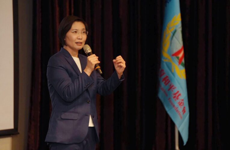 徐欣瑩與Cheap同台勉學子：非典型也能走出自己的路