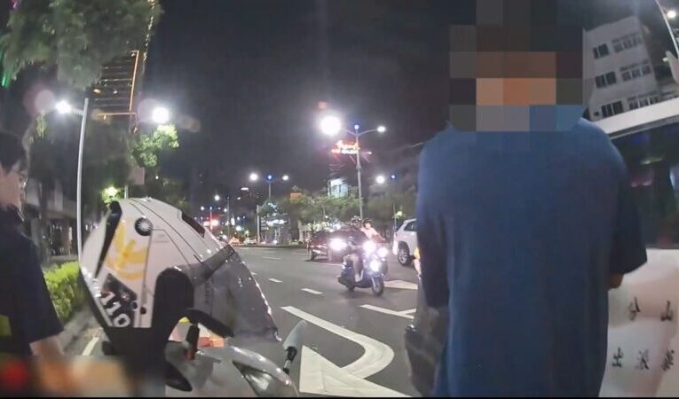 重機男連變6車道狂逃避鼓山警　快篩毒品陽性遭送辦