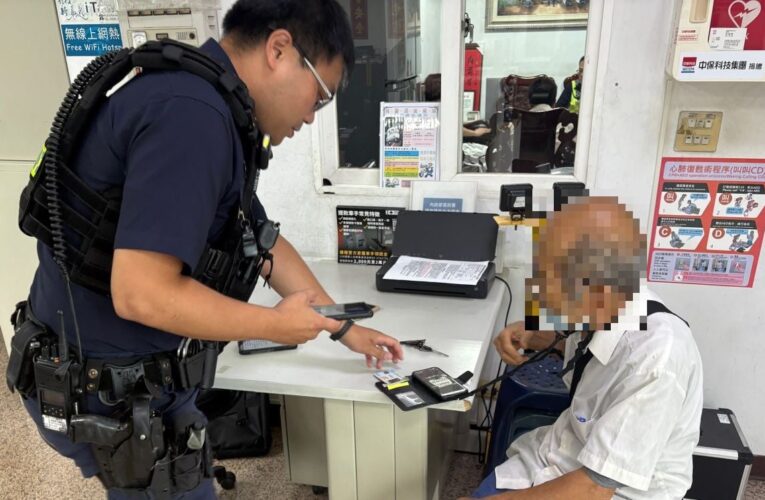 看診完驚失愛車　後湖警開車載老翁尋回機車