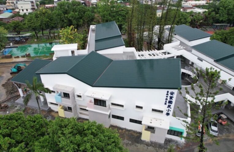 黃偉哲拚溪北建設雙捷報　麻豆百年校舍、北頭洋中心年底亮相