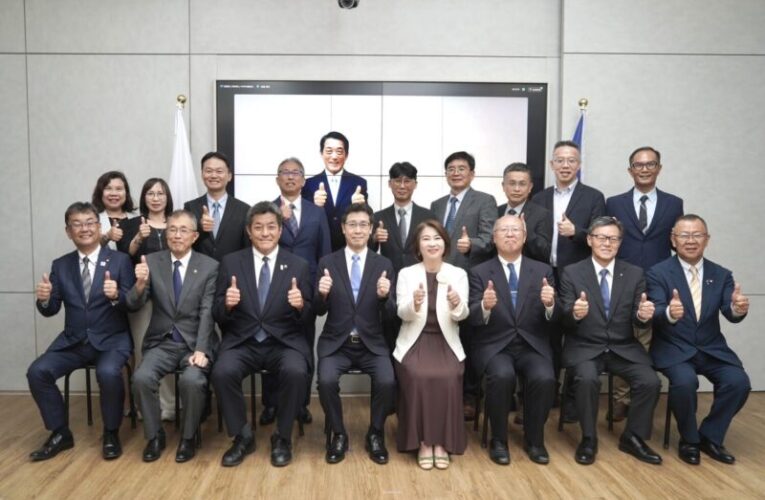 台日合作邁向新里程 屏東縣、日本愛媛縣跨海視訊簽署MOU