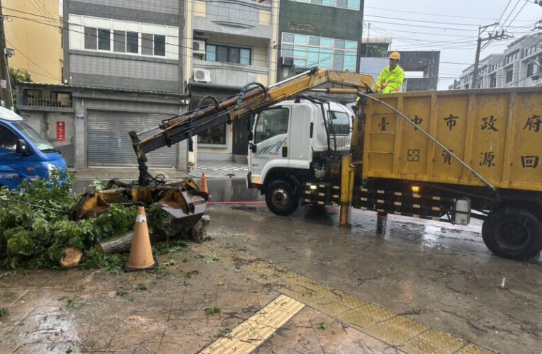 巴威颱風警報解除　中市府全面投入災後復原　加速搶修恢復市容