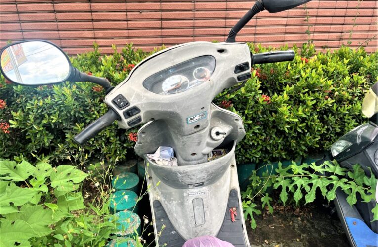遠遊忘拔鑰匙　老翁跨縣市求助公園警即時代管