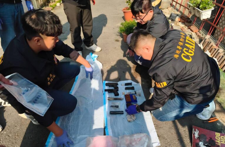 花盆竟成「地下槍庫」！嫌犯層層包膜埋槍彈　海巡搜出改造手槍、百發子彈