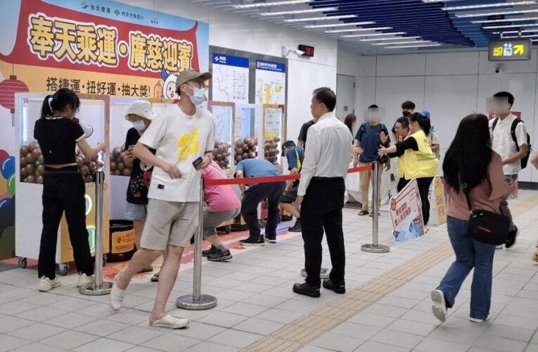 廣慈/奉天宮站首迎上班上課日　學生嗨喊「可多睡幾分鐘」通勤更便利
