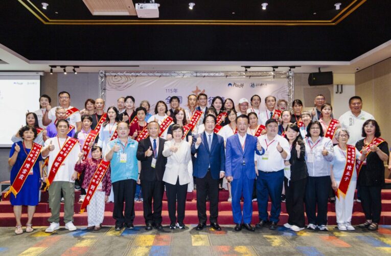 超越久病難關　總統賴清德親頒全國30位孝行楷模