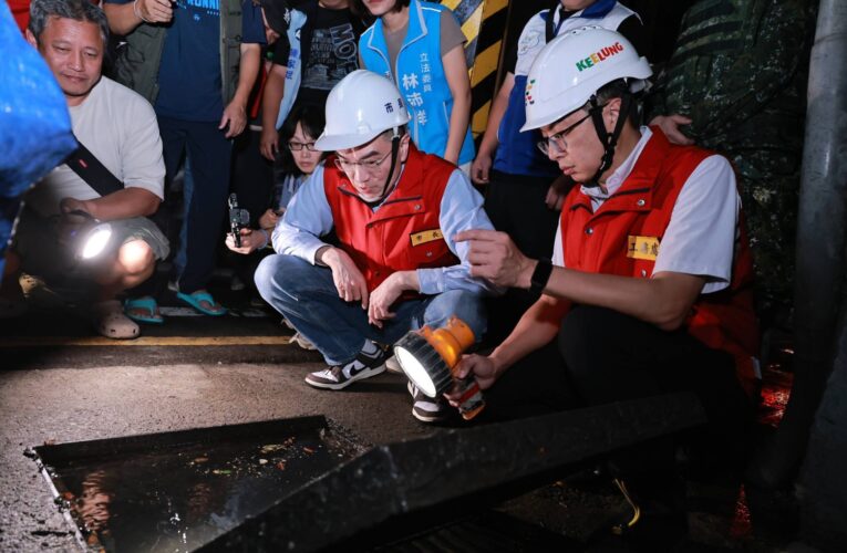 謝國樑連夜視察基隆廟口水情　研議建立「滿潮警報」