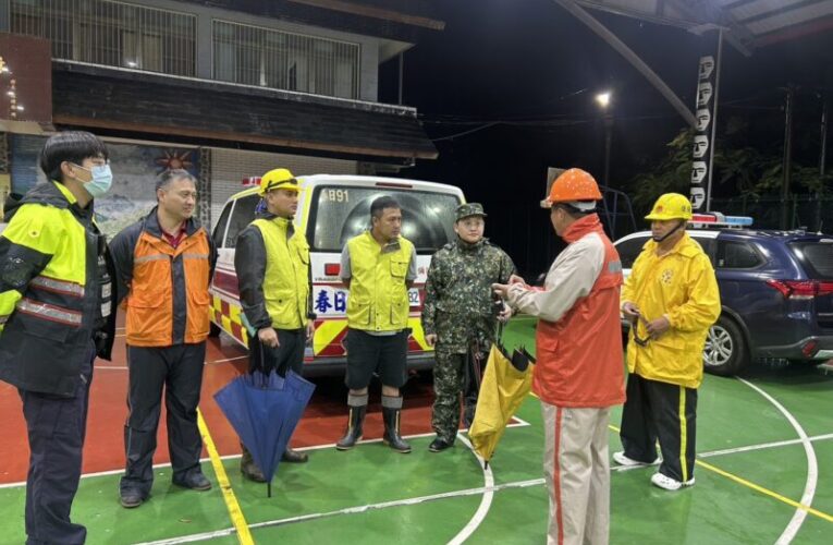 深夜挨家挨戶勸離！屏東3鄉撤離138人　枋寮分局警方全力防災
