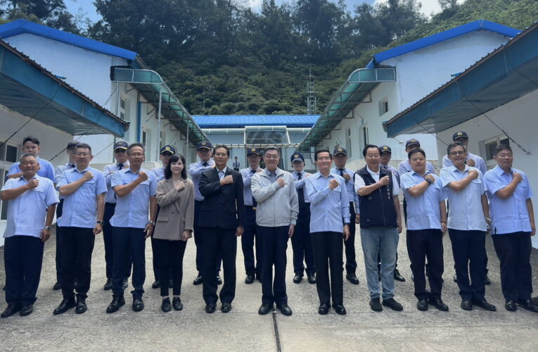 卓榮泰視導馬祖海巡　力挺改善官兵待遇 強化裝備及勤務環境