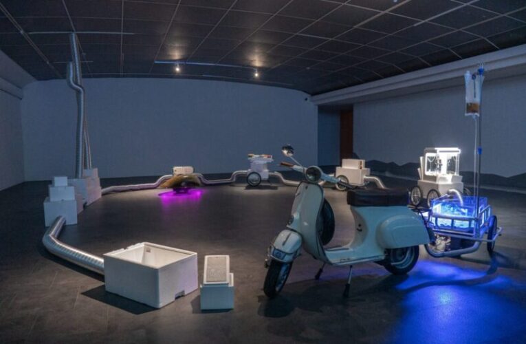 高美館KSpace新展《我的移動蛤仔寮：南方部署試作》9/5登場 偉士牌機車變身養蛤池 探看移動與歸屬