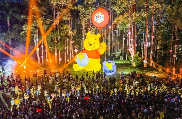 《小熊維尼》百年經典點亮中秋夜！「2026光織影舞」璀璨登場北香湖