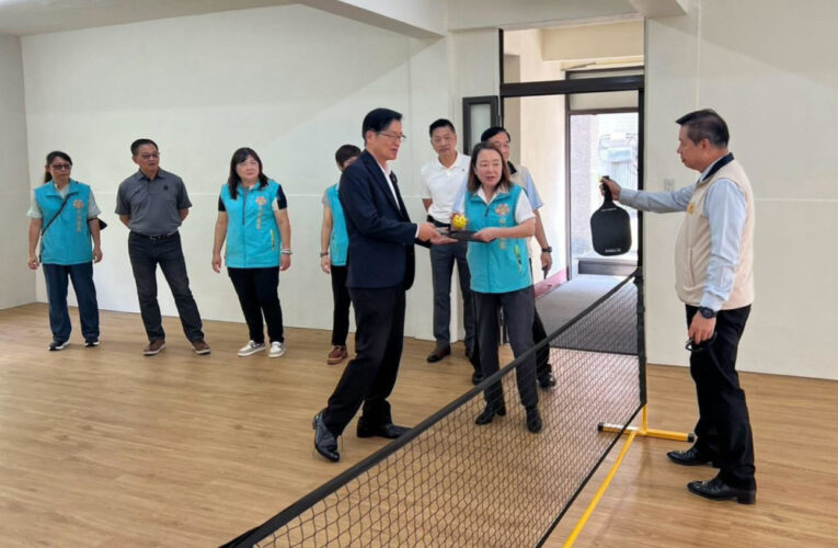 嚴德發關懷長輩健康 促成白河榮家打造健康促進館