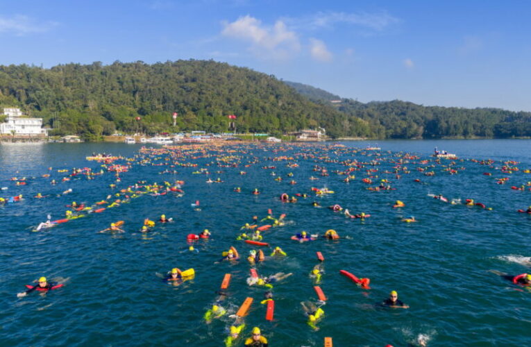 2.1萬人挑戰日月潭泳渡  雙晶片陸海空防線升級