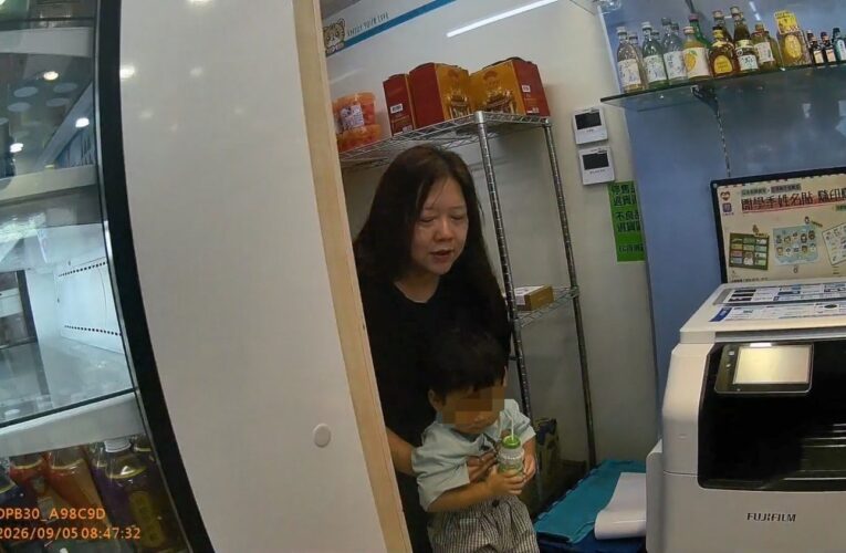 2歲男童獨走超商　暖警也是爸爸秒懂家屬焦急　 循線助童平安返家