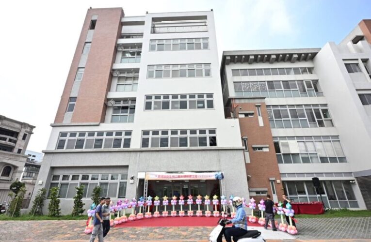 鹿港衛生所二期大樓正式啟用