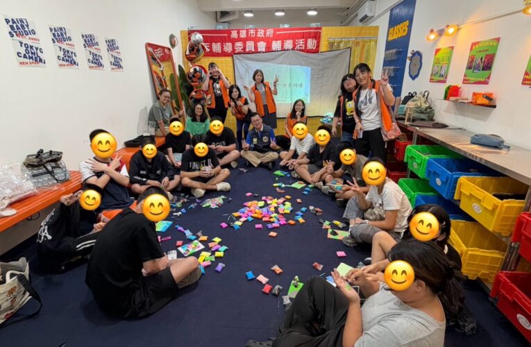 我的青春我上色！噴出自信、畫出自我 高市警少年隊與少輔會陪伴少年探索自我、展現創意