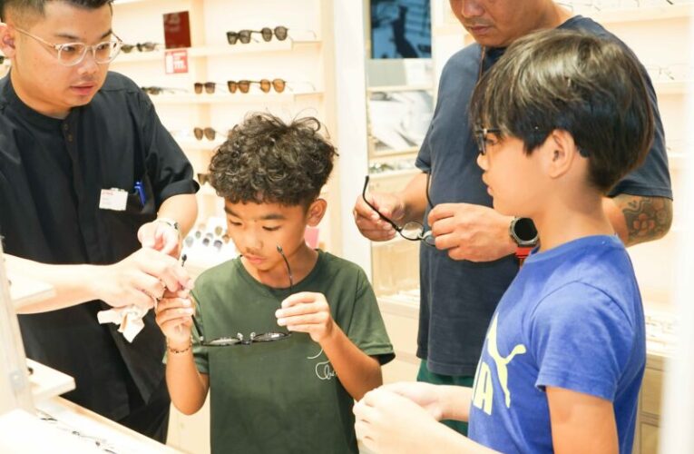 台東也有JINS啦！日系驗光配鏡一站式服務 0元鏡片配到好 陪伴孩子勇敢追夢！