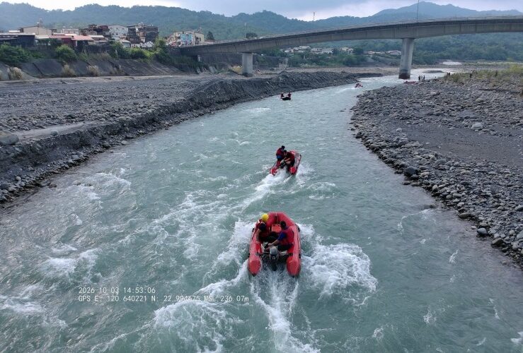 荖濃溪不再泛舟「老舵手」變身救援教官　消防急流訓練強化山區救災力