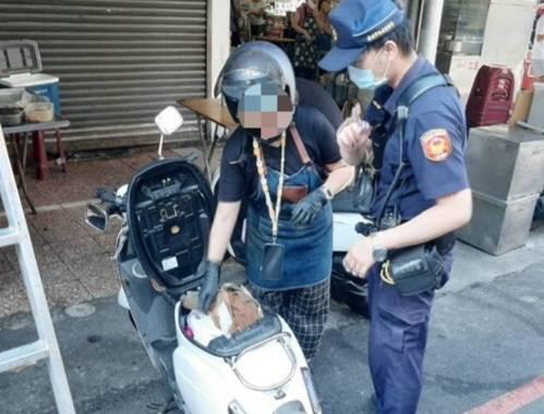 未拔鑰匙同款機車遭誤騎 機靈南警迅速化解烏龍